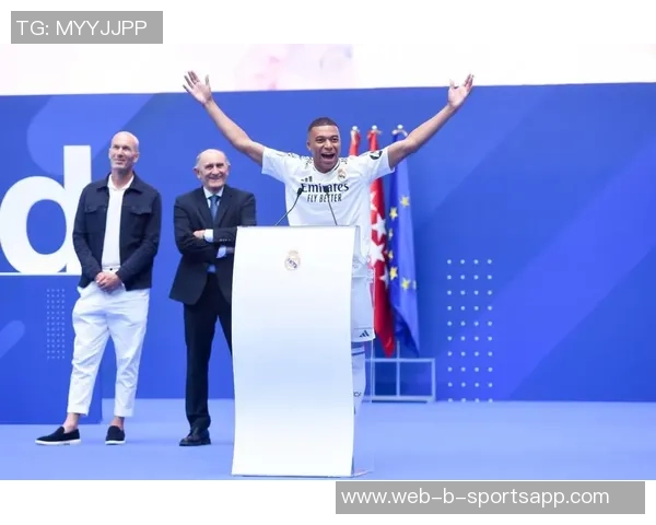 伯纳乌球迷狂嘘倒龙派维尼修斯贝林巴尔韦德姆巴佩却未受影响